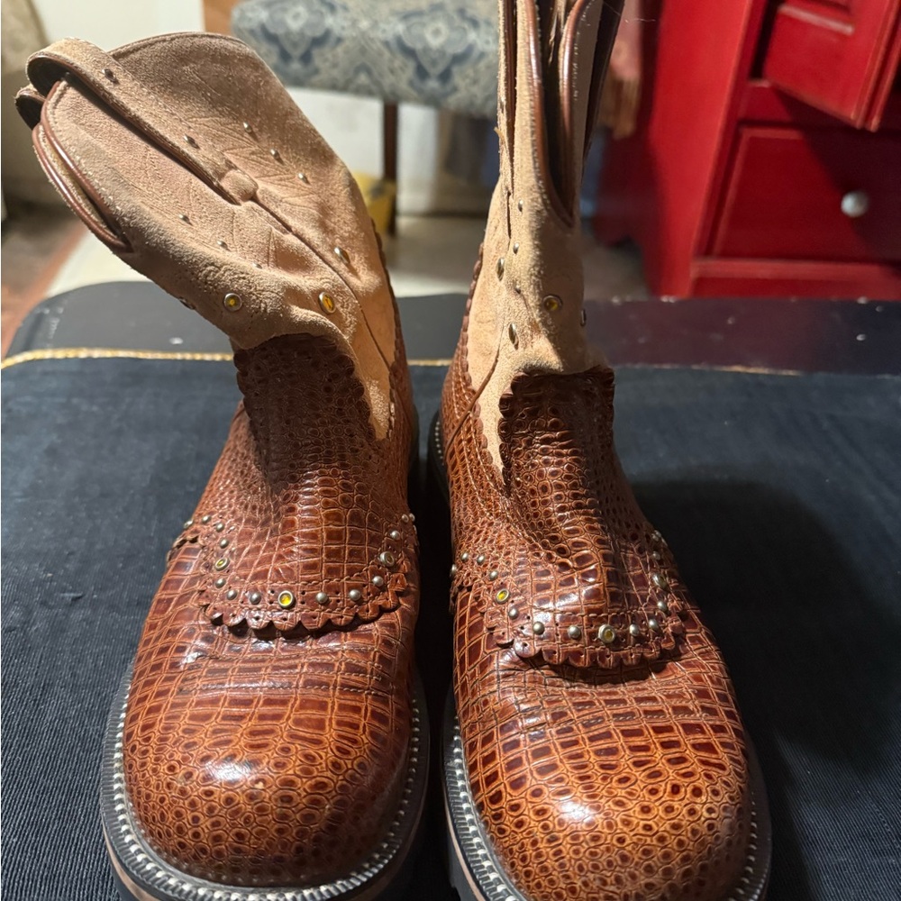 Ariat FatBaby Tan Leather Slip-On with Branded Fabric Label